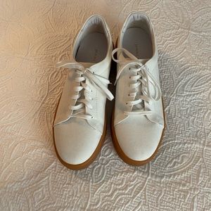 Jenni Kayne Canvas Skater Sneaker size 38 NWOT. Never worn!